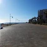 Punta Prima Pleasure With Private Parking In A Gated Community Close To The Διαμέρισμα Τορεβιέχα