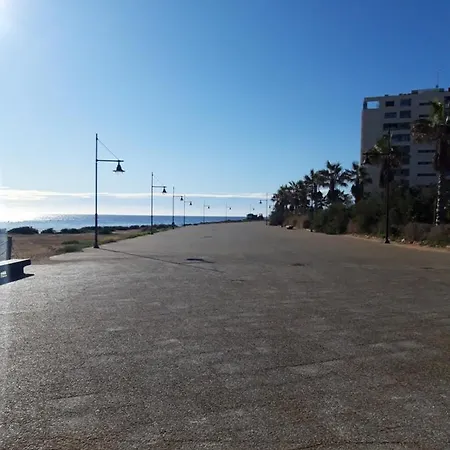 Punta Prima Pleasure With Private Parking In A Gated Community Close To The Apartment Torrevieja