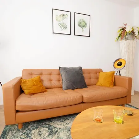 Punta Prima Pleasure With Private Parking In A Gated Community Close To The Apartment *