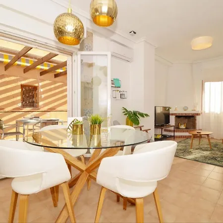 Punta Prima Pleasure With Private Parking In A Gated Community Close To The Apartment *